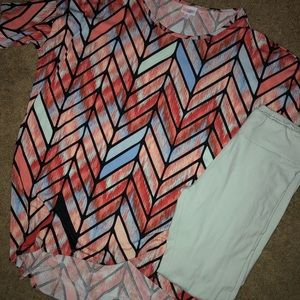 LuLaRoe Outfit small Irma & OS leggings